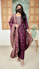 Ethnic Salwar Set (10492)