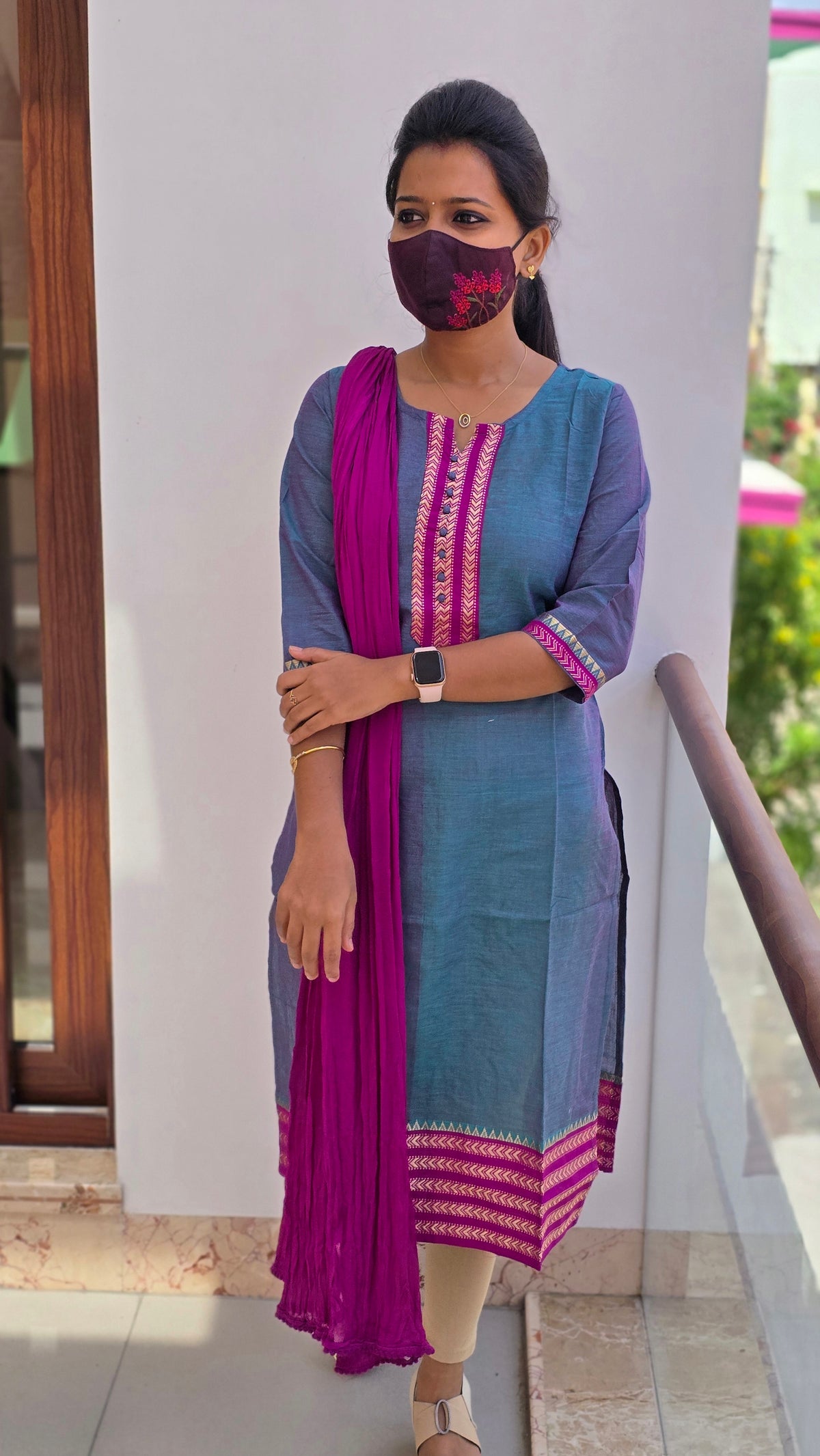 Shawl (2684)