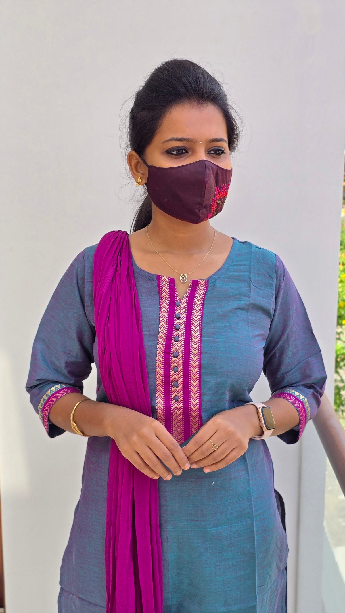 Shawl (2684)