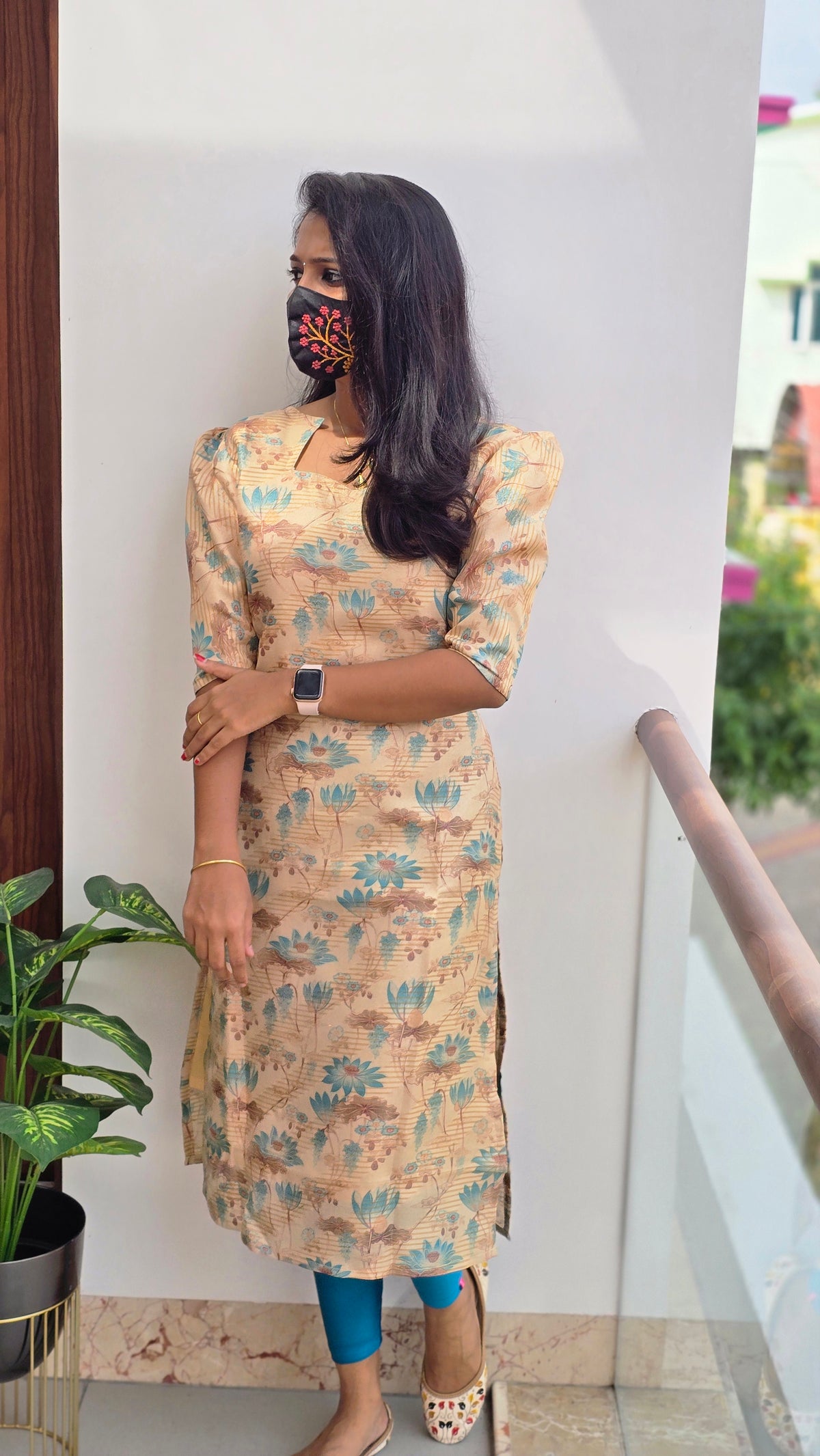 Lush Bloom floral kurti (3243)(c)