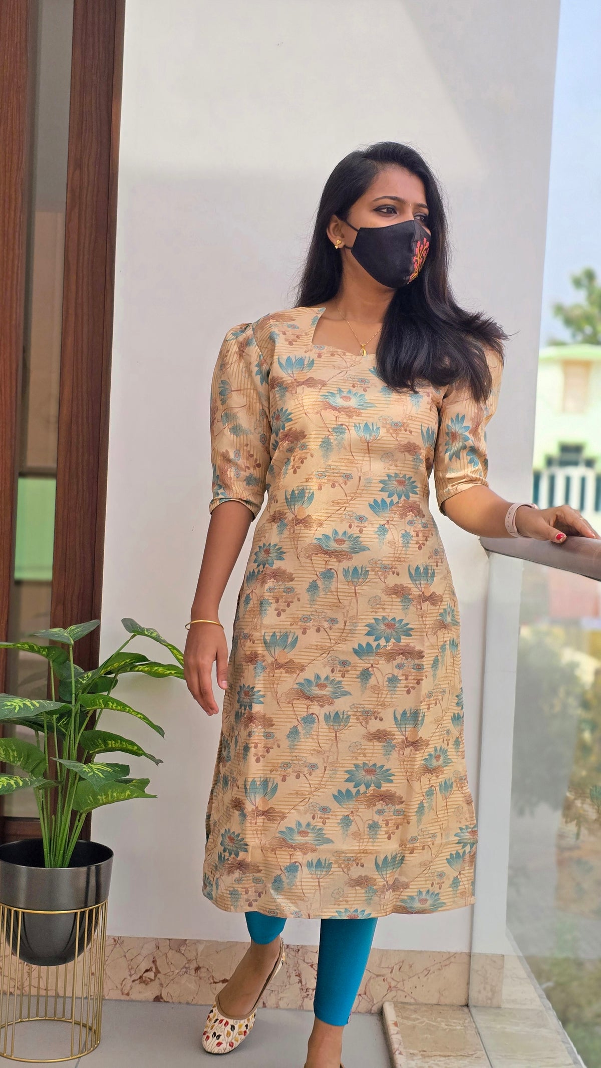 Lush Bloom floral kurti (3243)(c)