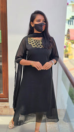 Salwar Set (kurti+Dupatta)(4053)(c)