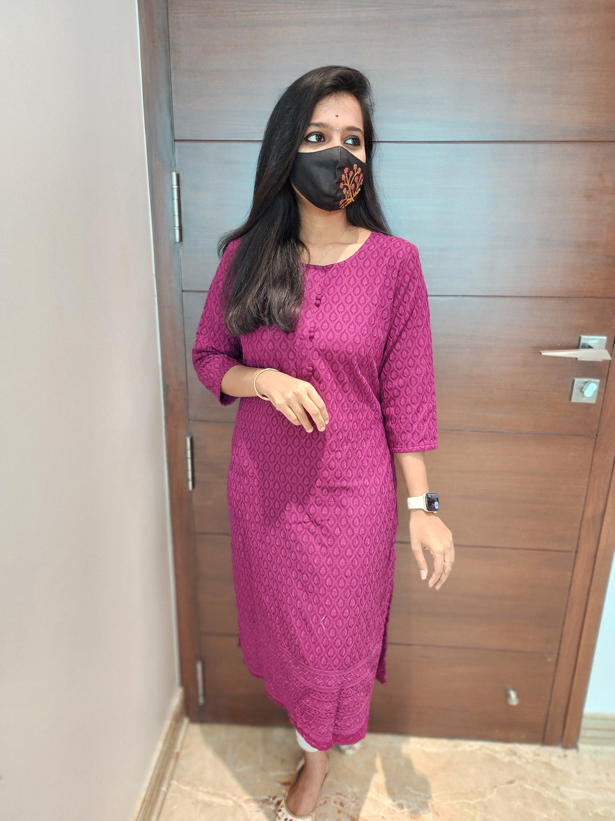 Chikankari Kurti (4556)