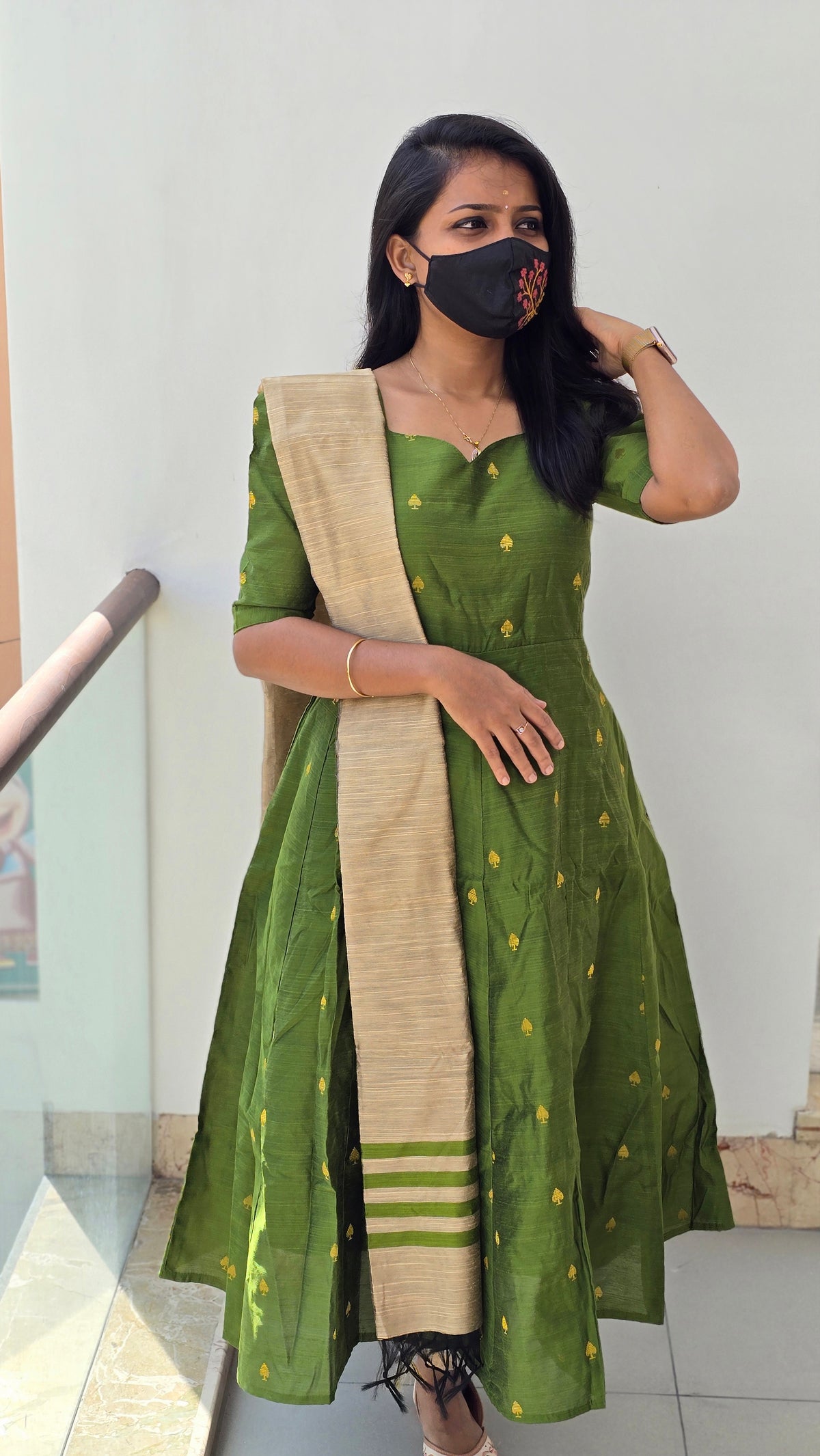 Anarkali Salwar Set (5896)c