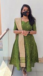 Anarkali Salwar Set (5896)c