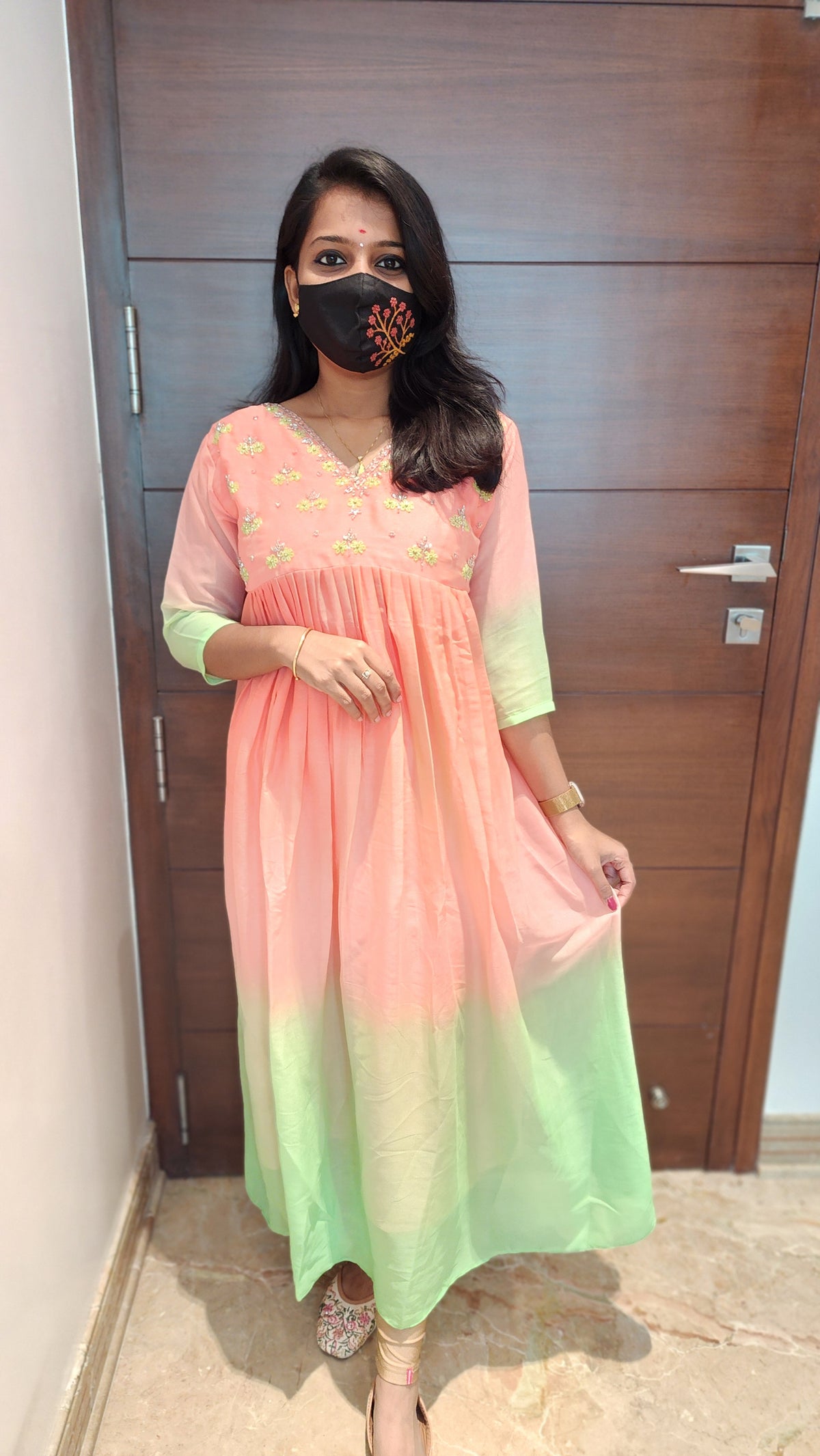 Festive sale - Handwork kurti (6870)