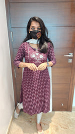 Office Wear (6912)c