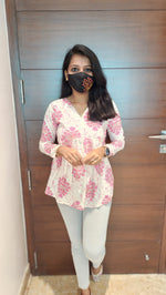 Western Short top (7064)