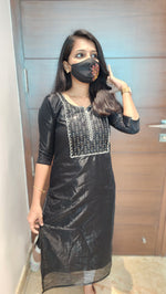 Party wear (7075)