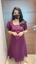 Party wear kurti (7090)