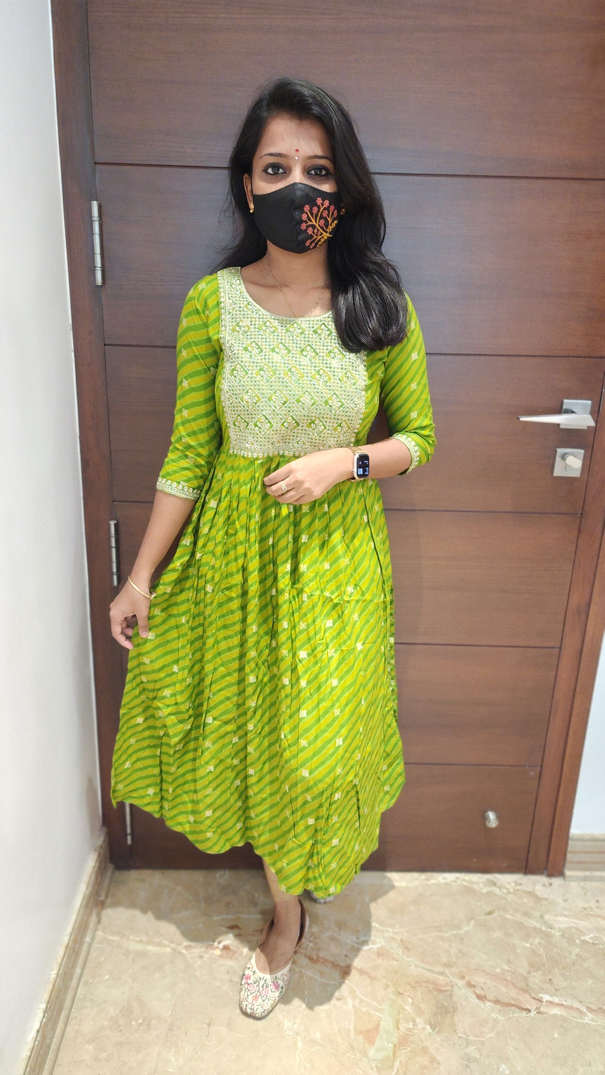 Nyra Cut Kurti (7117)