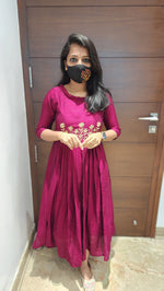 Party wear (7121)