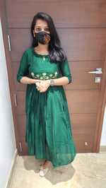 Party wear (7123)