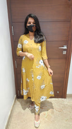 Cord set (pant & top)(7498)