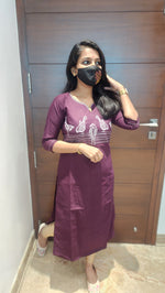 Hand embroidery kurti - Bird Theme (7913)