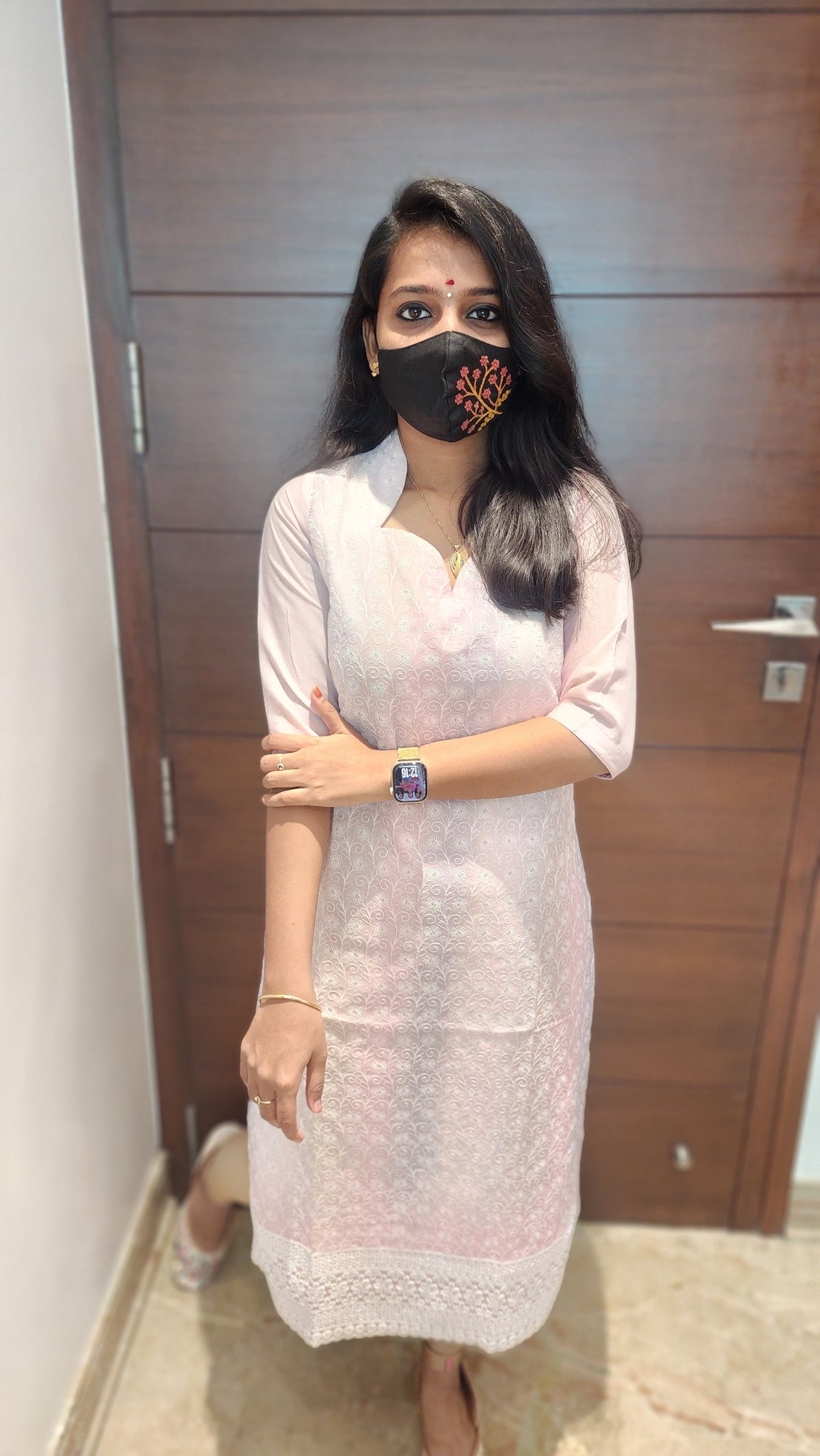 Chikankari Embroidery kurti (8093)