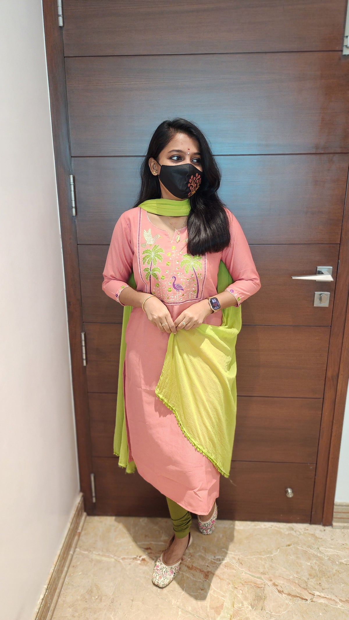 Office Wear - Embroidery (8199)