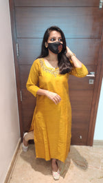 Ethnic Wear Kurti (8215)