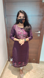 Hand embroidery kurti - Nature Theme(8316)