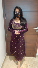 Handwork Kurti -Party wear Kurti (8709)c