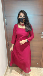 *Jewel Neck kurti (8876)*