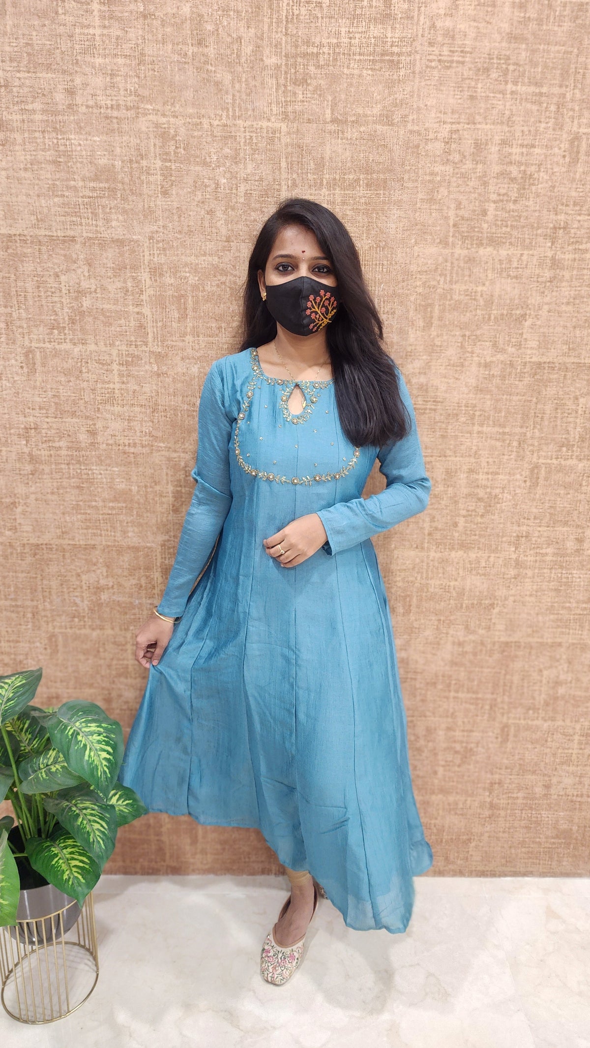 Festive Sale-Handwork kurti(9231)