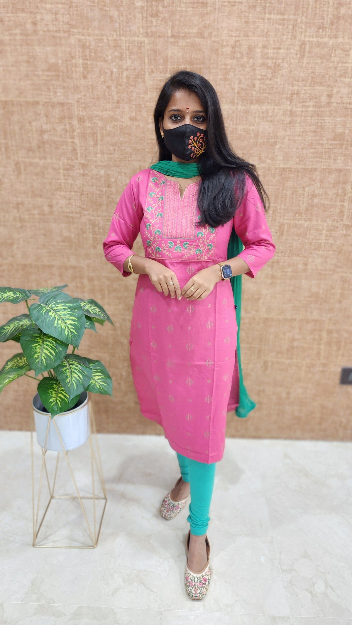 Office Wear - Embroidery (9318)