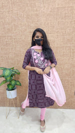 Office Wear - Embroidery (9388)