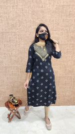 Office Wear - Embroidery (9523)