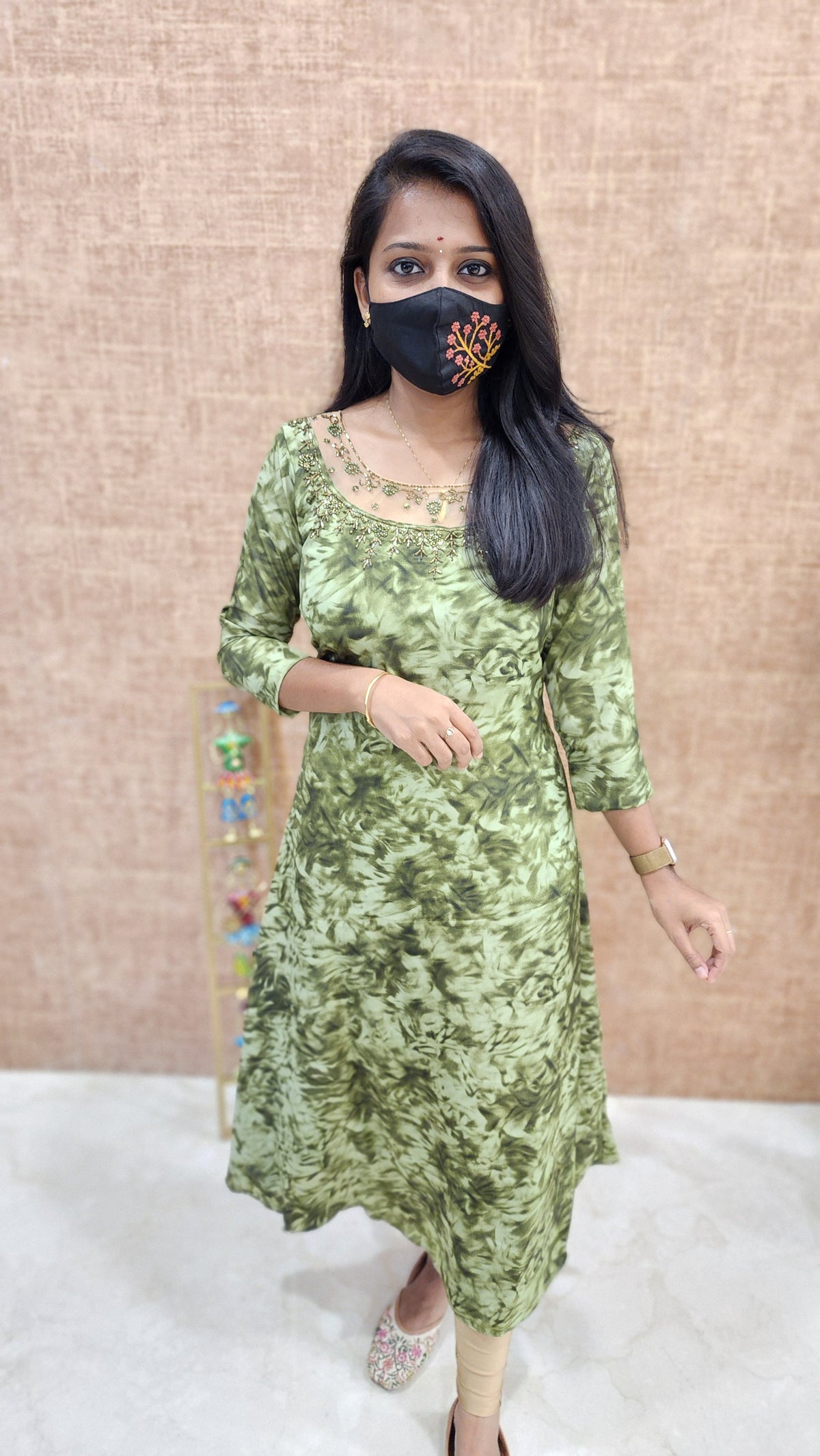 Ethnic Festive Wear -Jewel Neck Kurti (10168)