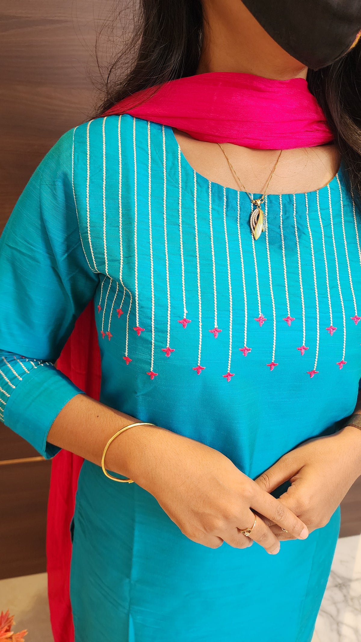 Office Wear kurti-Embroidery kurti(10000)