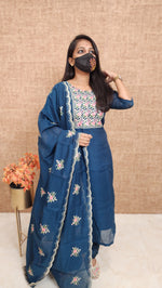 Festive Salwar Set (10451)