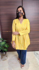 Peplum top (10572)