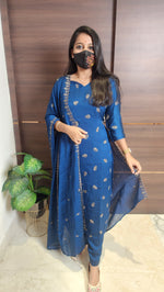 Ethnic Salwar Set (10880)