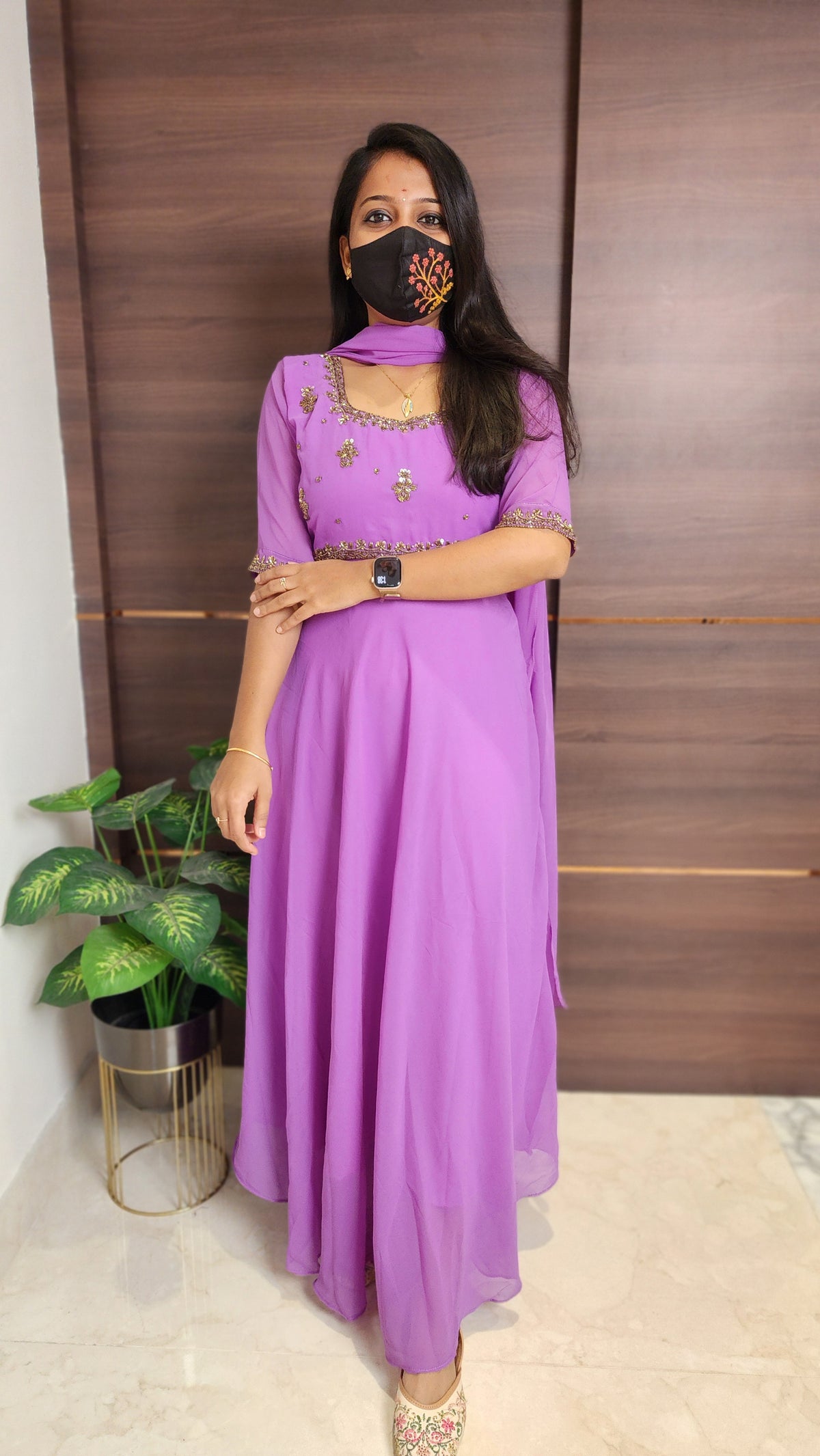 Ethnic Salwar Set (10976)c