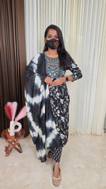 Thanya Salwar set(11693)