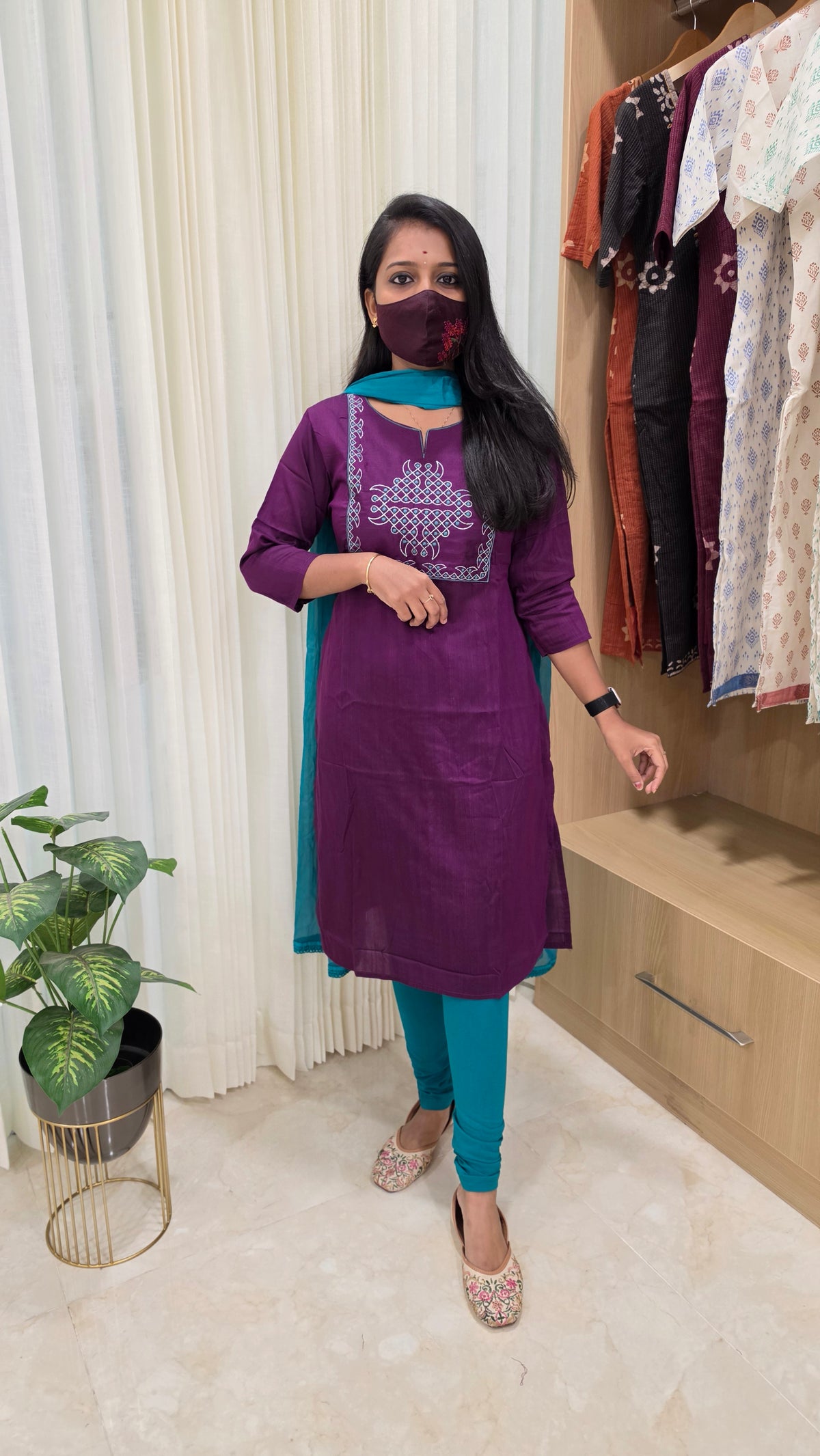 Office Wear - Embroidery(13114)
