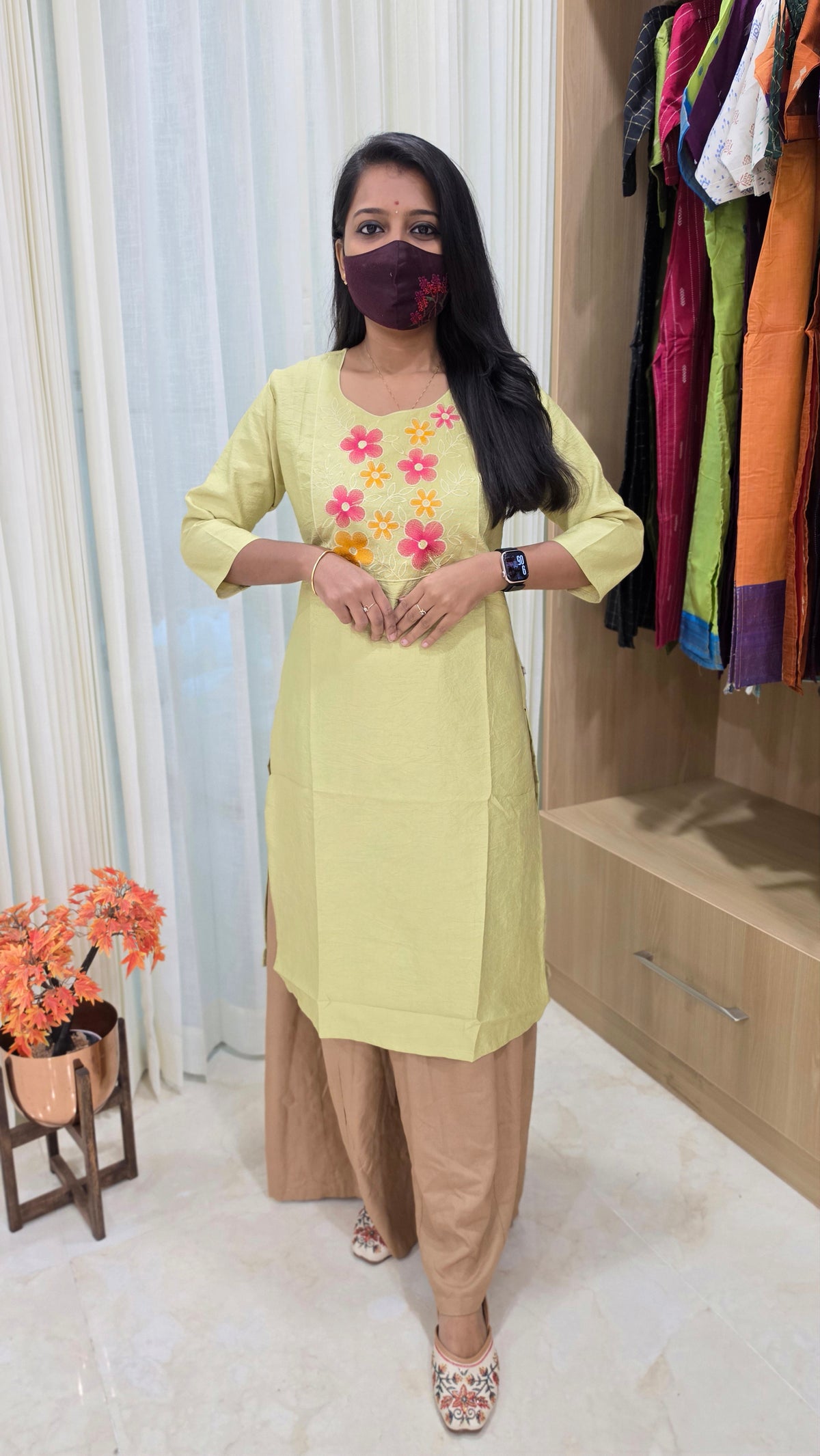 Office Wear - Embroidery(13347)