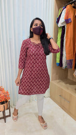 Short top kurti(13400)