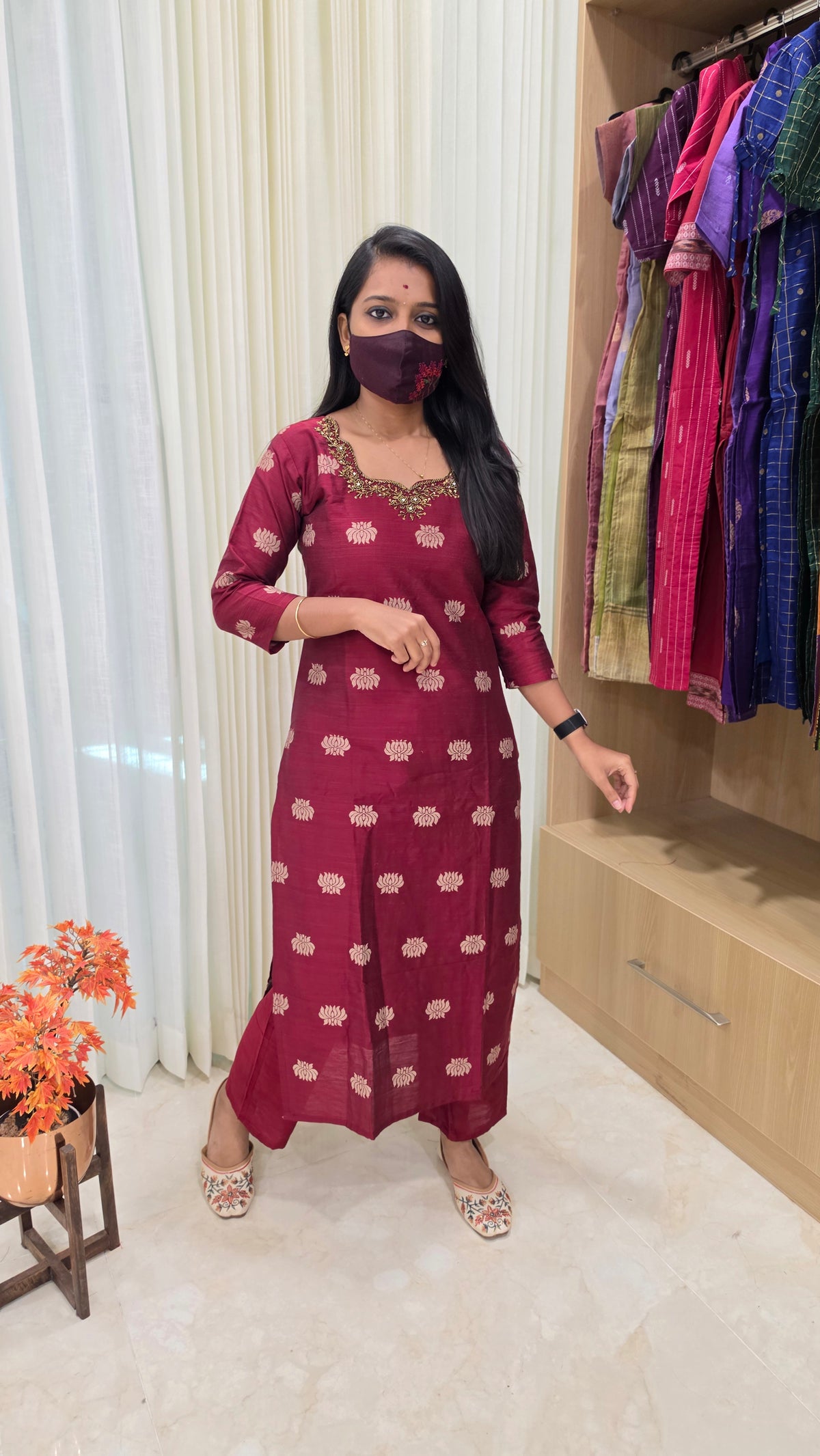 Lotus Ethnic Cord set(13840)