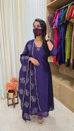 Aditi Ethnic set(Kurti+Dupatta)(13798)