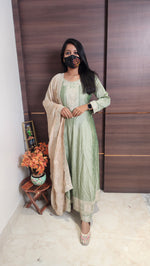 Anarkali Salwar Set(10241)c4
