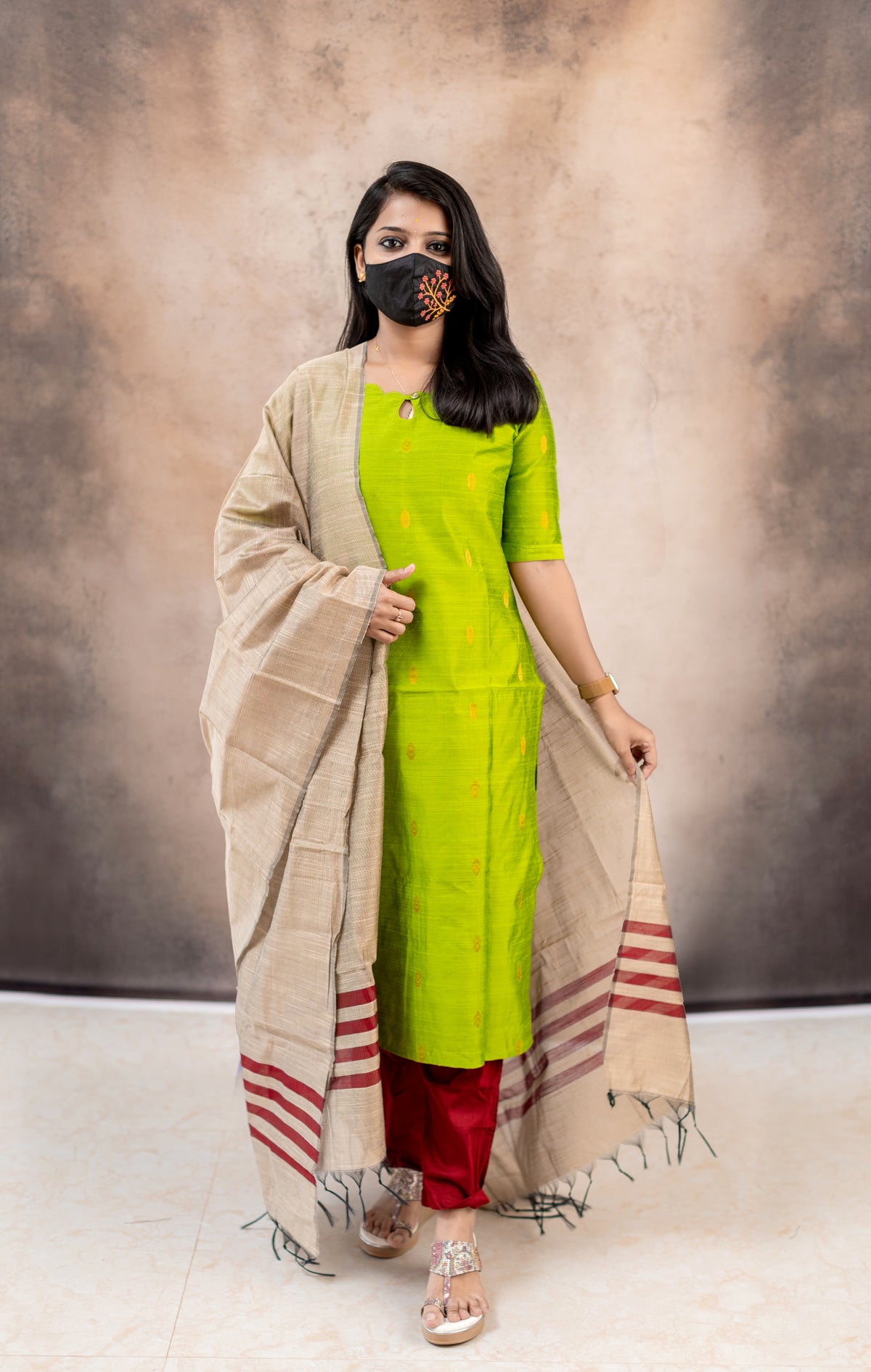 Festive Salwar Set (6333)