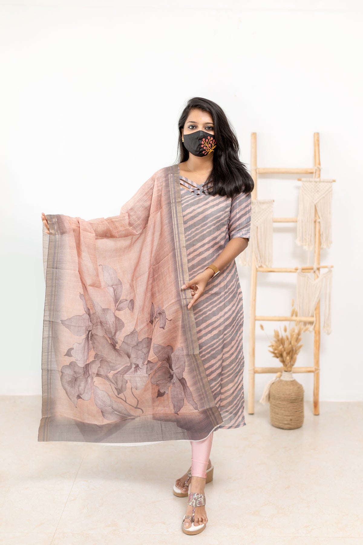 Salwar Set (6946)