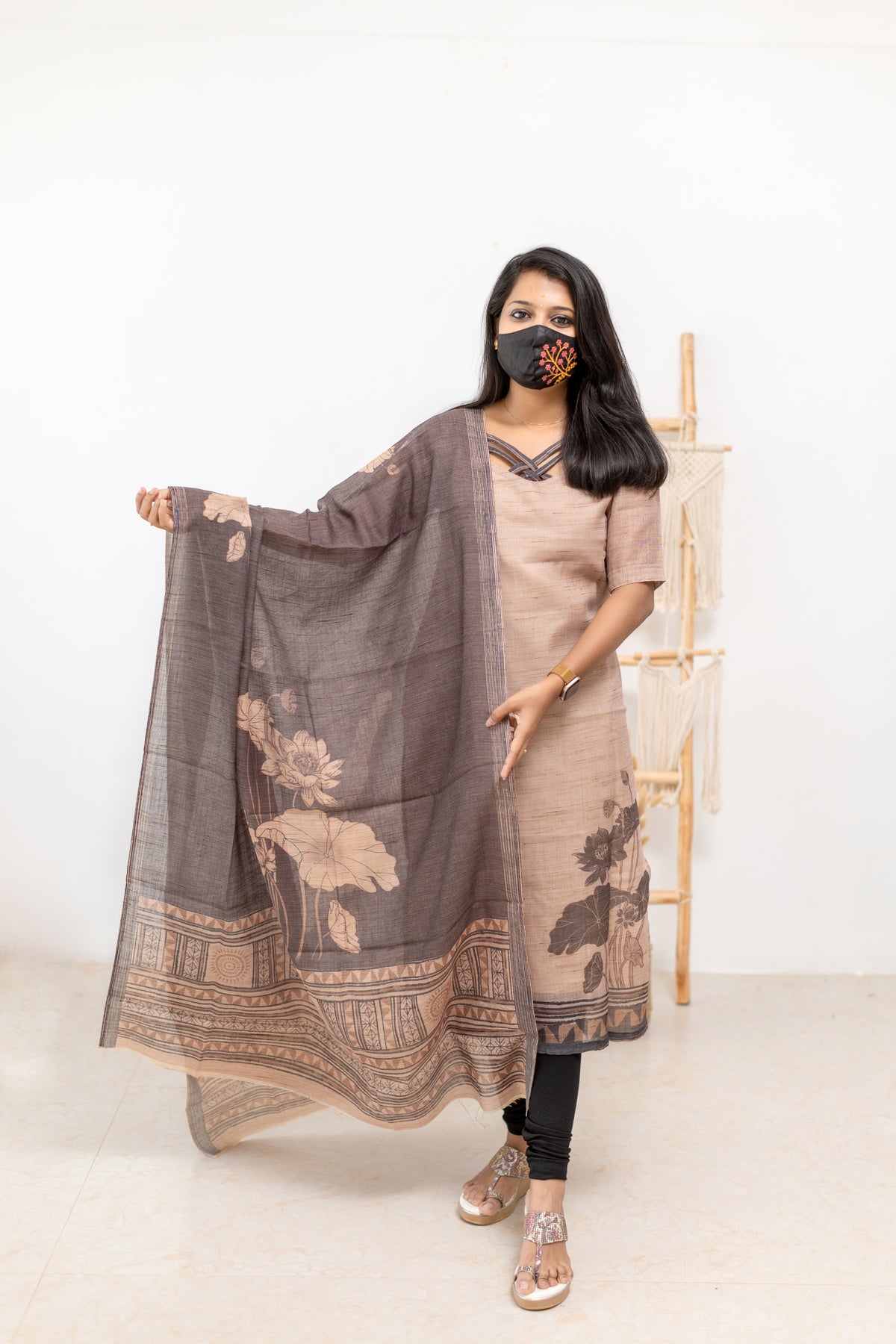 Salwar Set (6945)