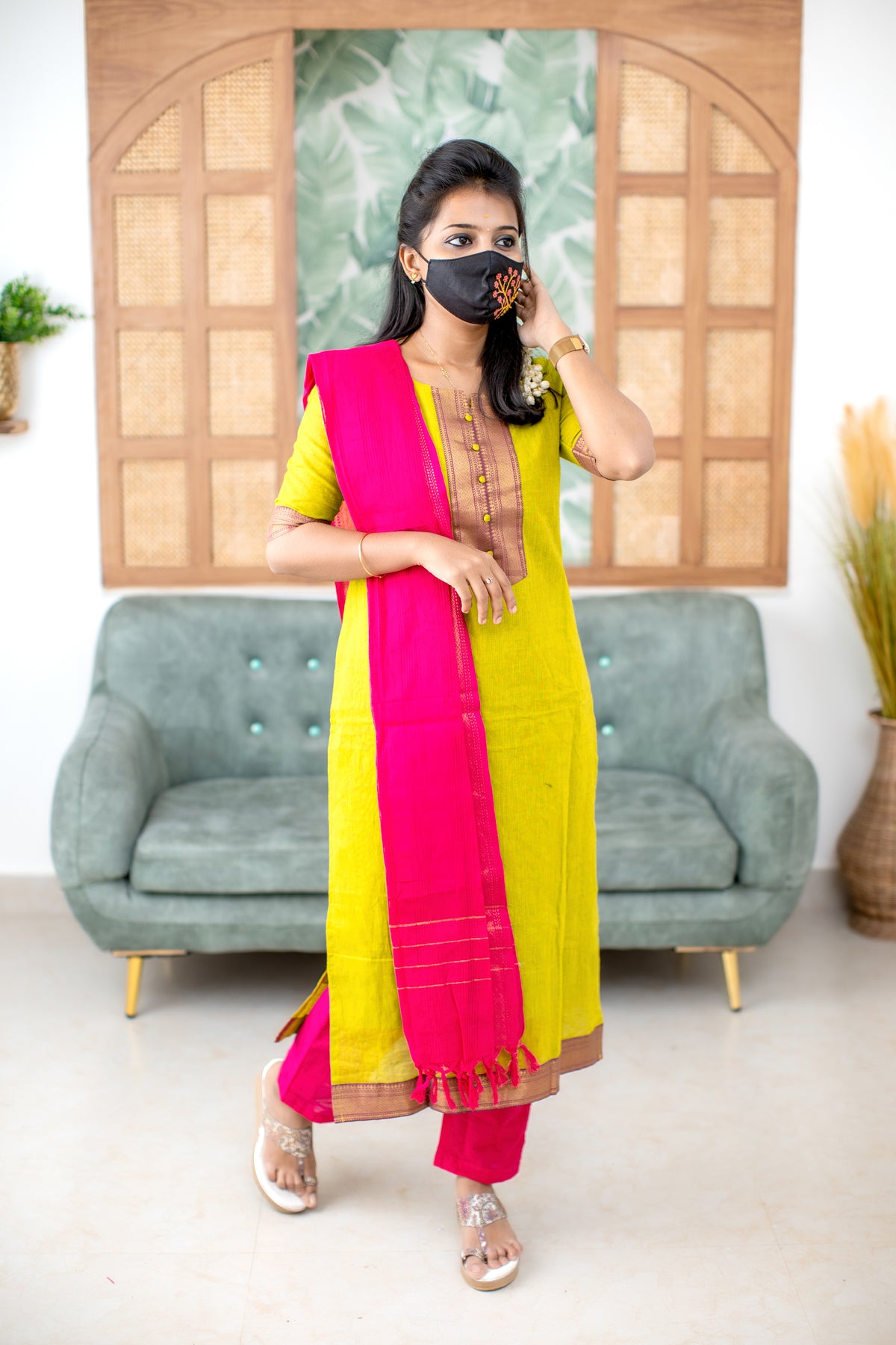 Festive Salwar Set (6661)