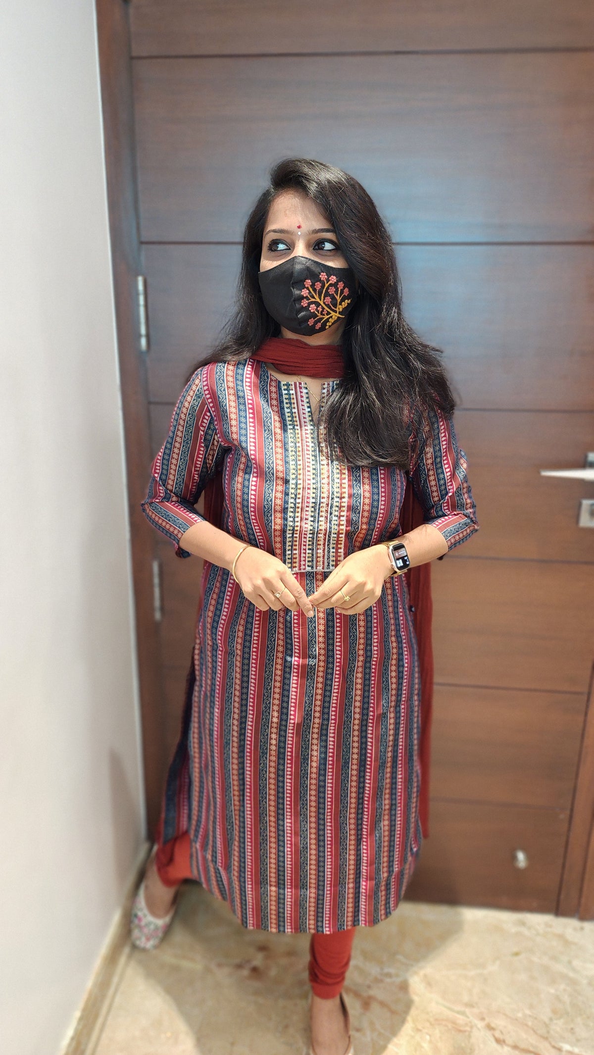 Office Wear - Embroidery(8300)