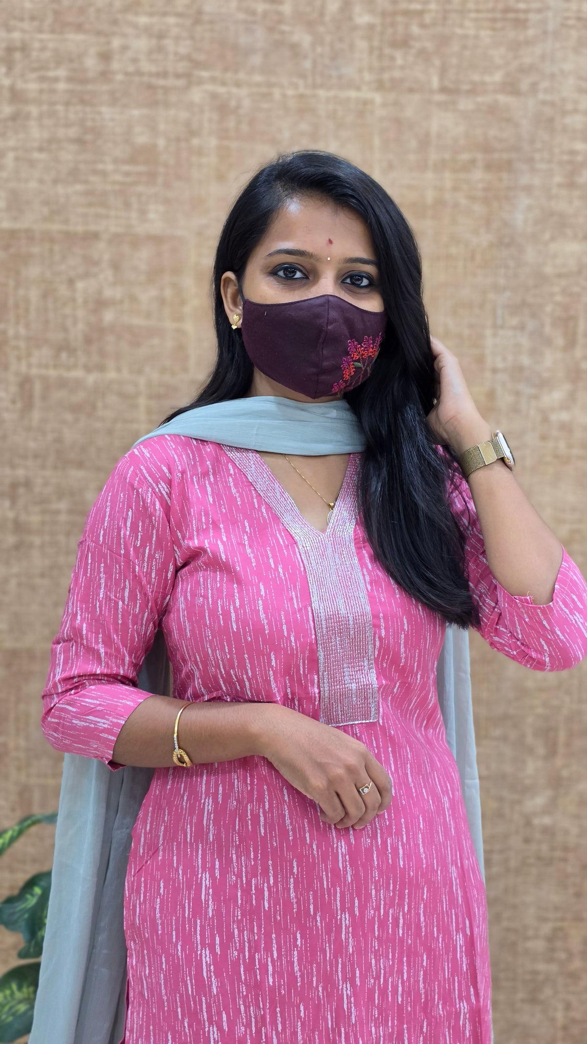 Office Wear - Embroidery (11632)