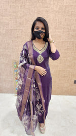 Ethnic Salwar Set (9622)