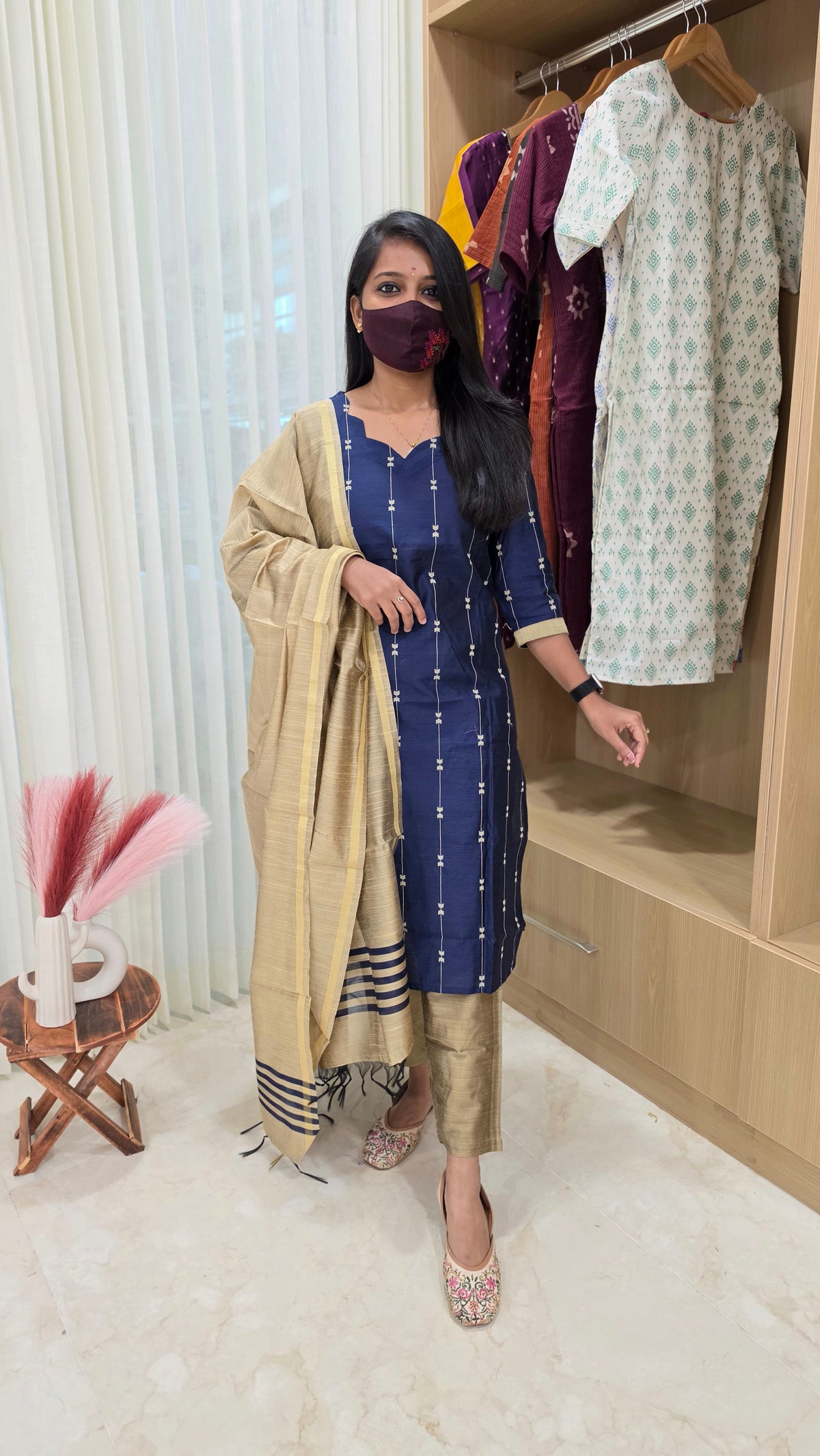 Kayal Ethnic Salwar set (12919)